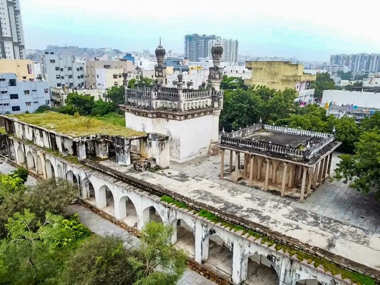 View of the masjid, tomb and sarai from north, 2023.