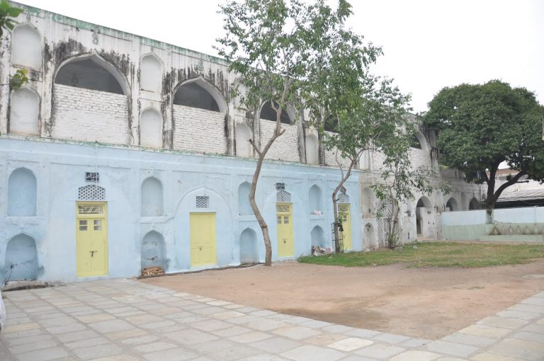 Inner courtyard, Darul Shifa, (c) Gowri Shanker
