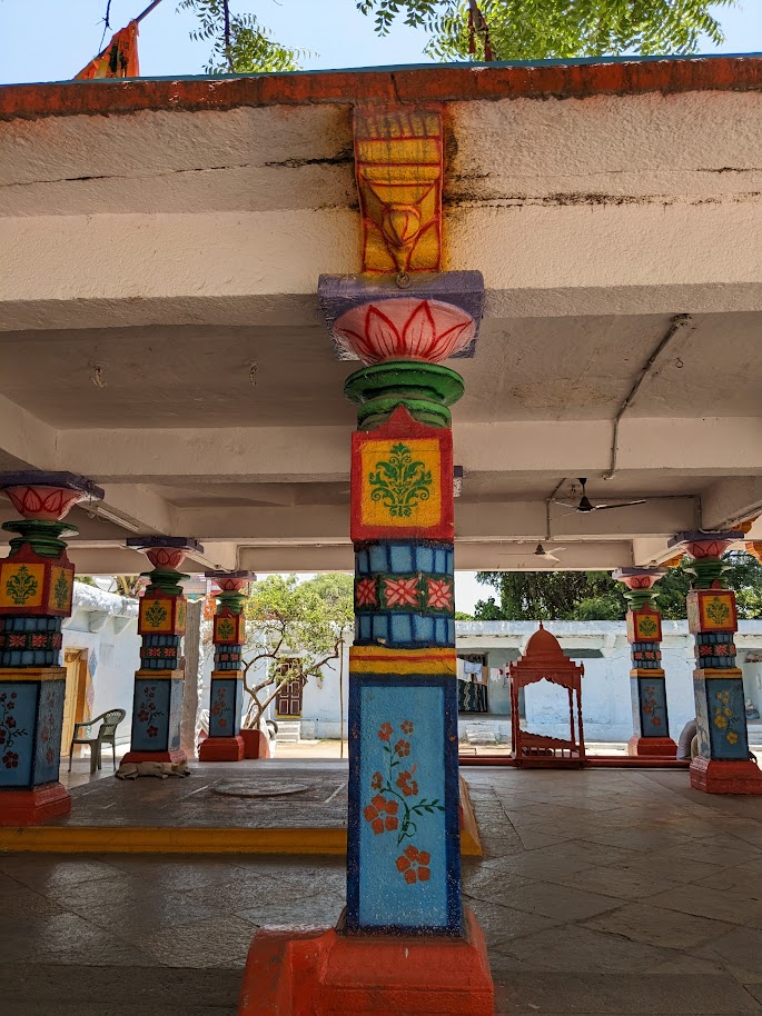 Mandapam Column Detail, Ram Bagh Temple, 2023.