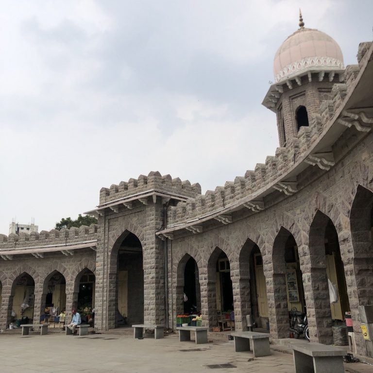 Inner View depicting the corridor, MJ Market, 2023