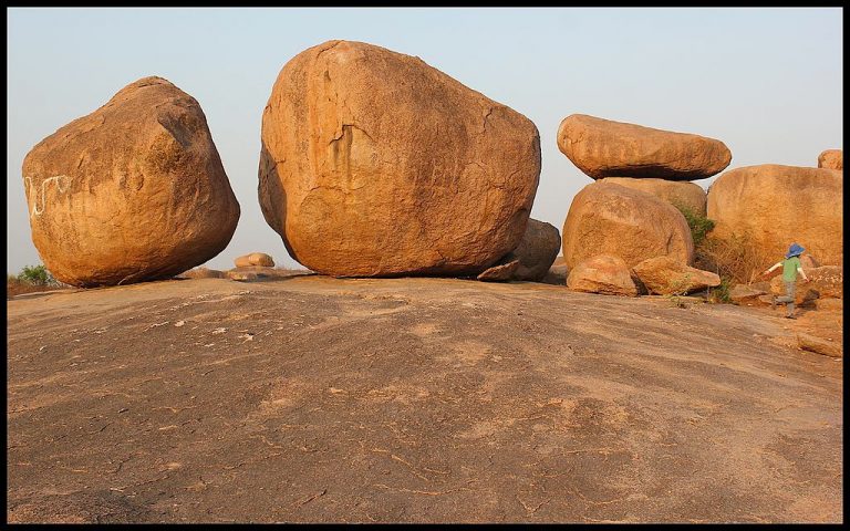 Rock Park near Khajaguda, Nanakramguda Road, Wikimedia Commons Nagarjun Kandukuru