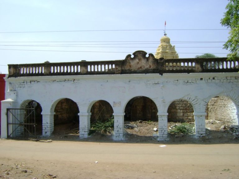 Gadwal Fort