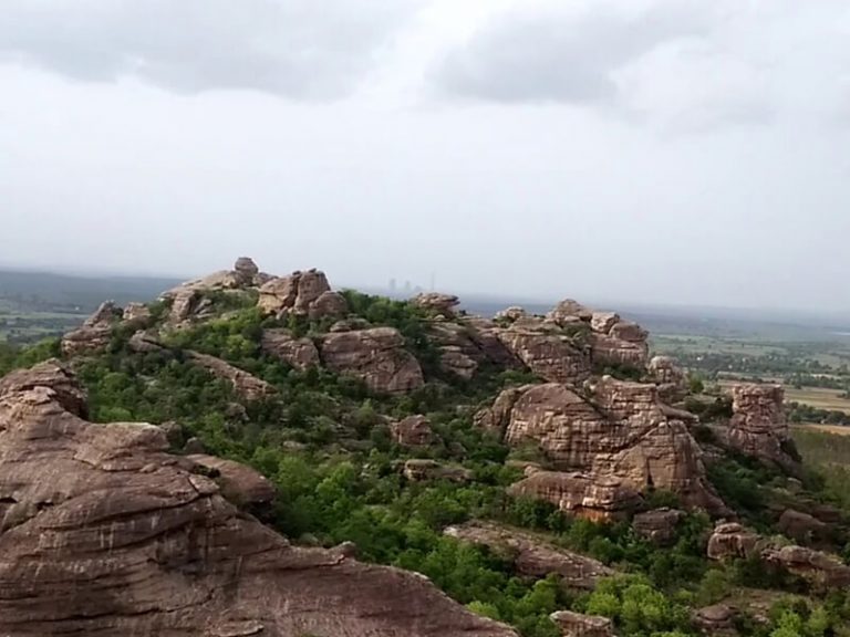 The Hill of Pandavula Gutta, Pandavula Guhalu