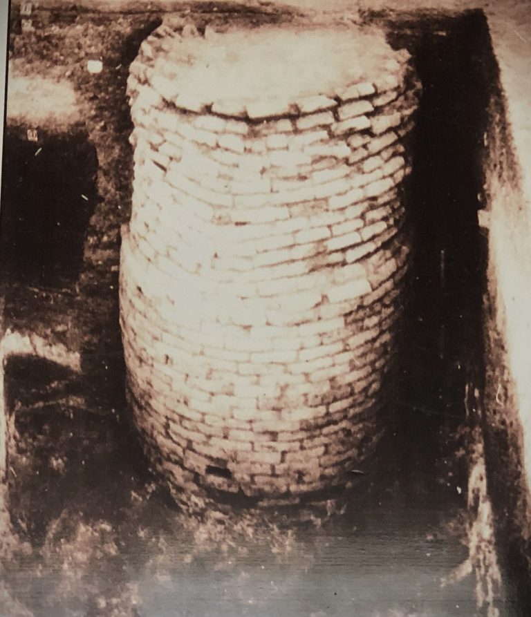 Brick Well, Peddabankur