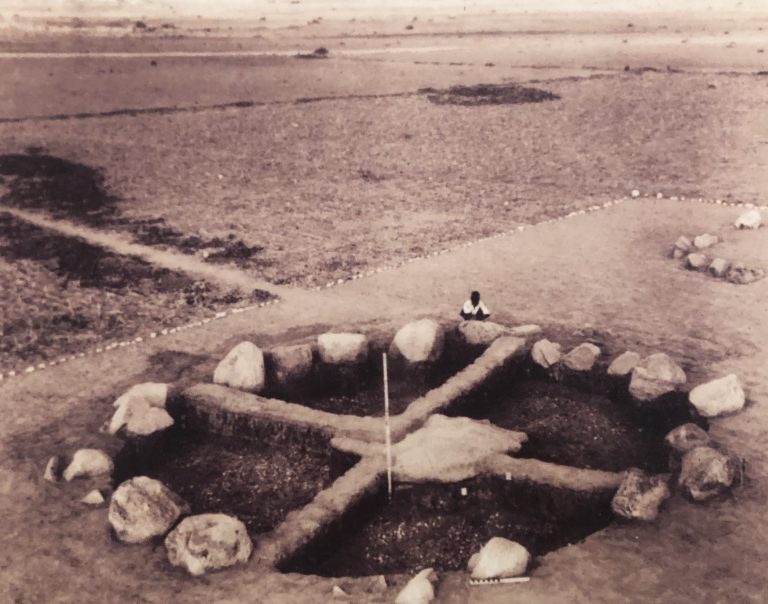 Pit circle with capstone, Pochampadu