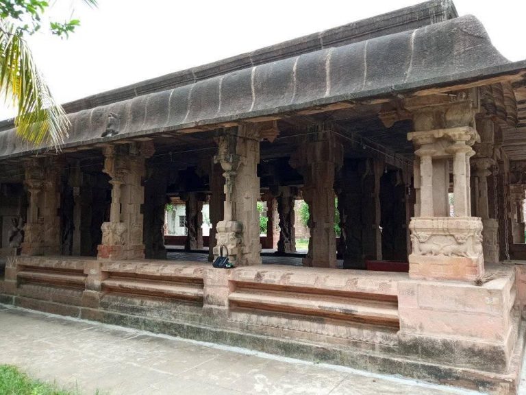 The manadapam of Madhava Swamy Temple, Kollapur