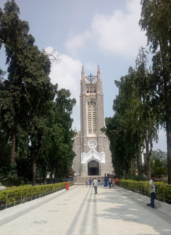 Medak Cathedral Front View, (c) Muthyam Reddy