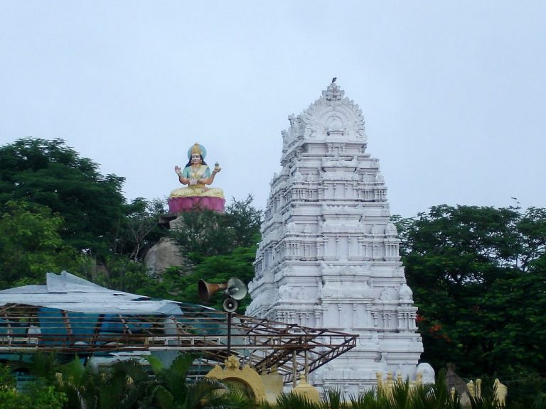 The Gopuram, Basara