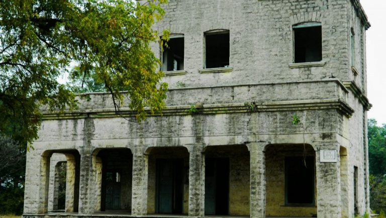 The old Nizam Bungalow, Pocharam. Source: Medak Dist Website