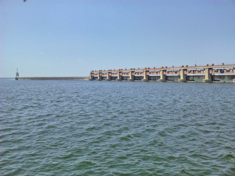 Landscape view of the dam,Nizam Sagar Dam. Source: Wikipedia