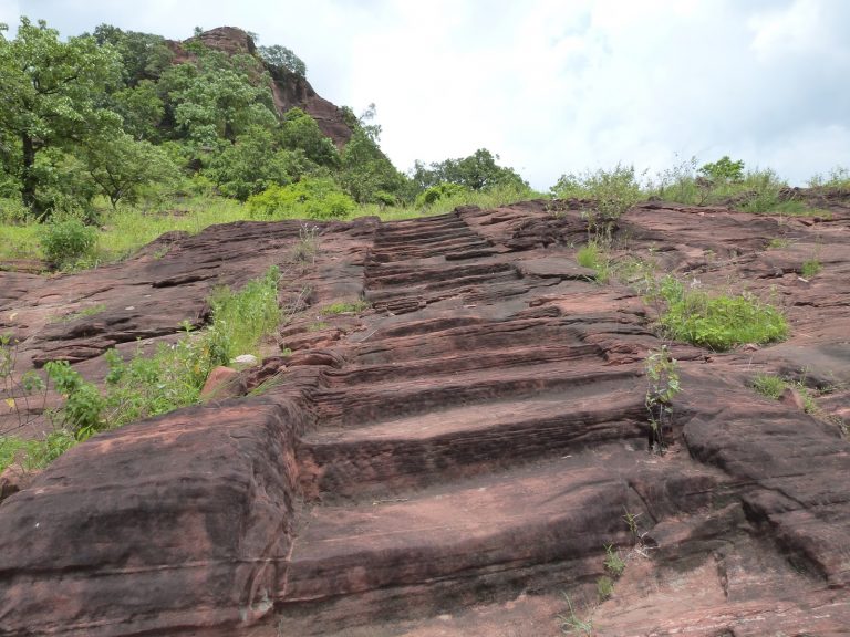 The Path to the fort, Gandhari Khilla,