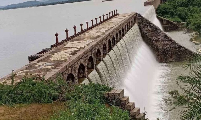 The Pocharam Dam, Pocharam. Source: Medak Dist Website